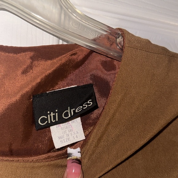 EUC CITI DRESS COLORBLOCK DRESS - Picture 2 of 3